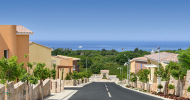 Three Bedroom Coastal Apartment in Chloraka, Paphos | Contemporary Design & Prime Location, for Sale