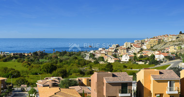 Stylish two Bedroom Coastal Apartment in Chloraka, Paphos | Modern Design & Prime Location for Sale