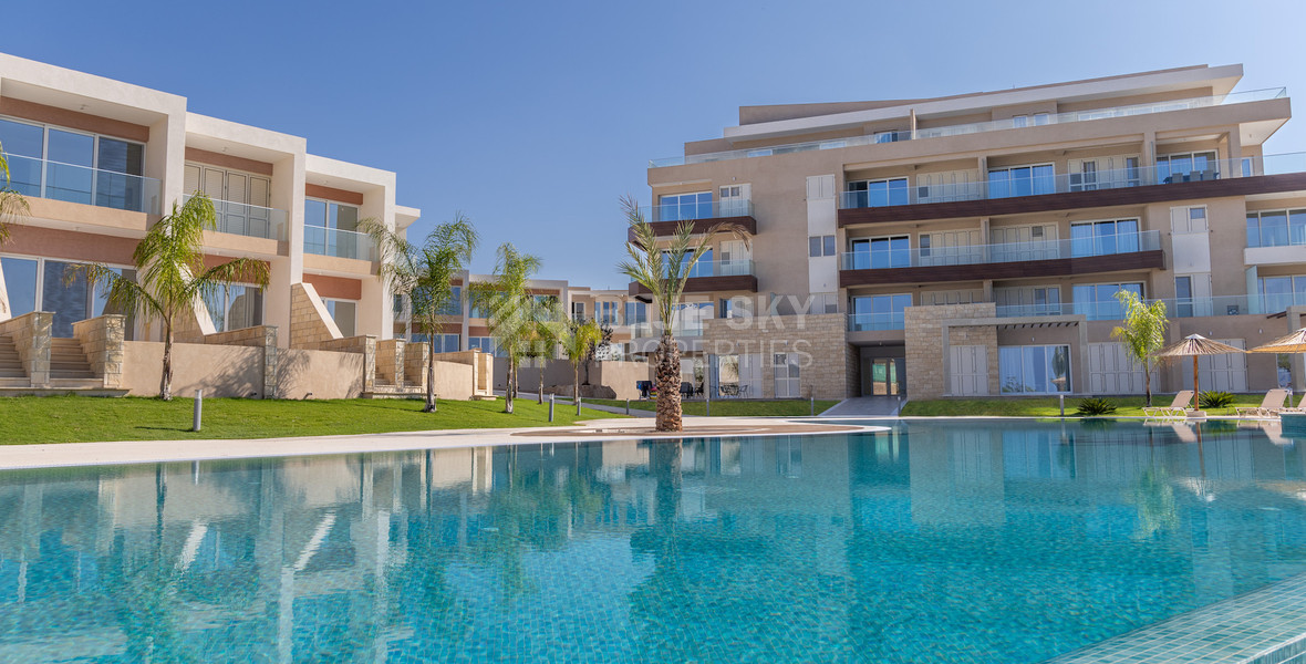 Luxury three Bedroom, two Bathroom Apartment in Chloraka, Paphos for sale