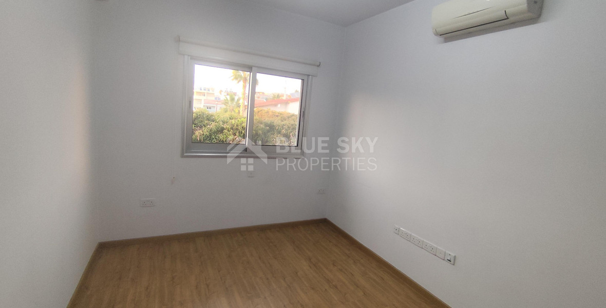 Three bedroom upper floor house for rent in Apostoloi Petrou & Pavlou, Limassol