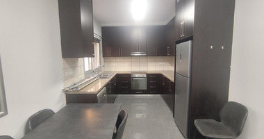 Three bedroom upper floor house for rent in Apostoloi Petrou & Pavlou, Limassol