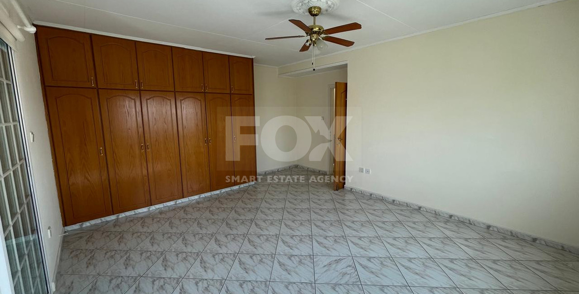 Semi-Detached House for Rent in Konia with Large Interiors & Sea Views