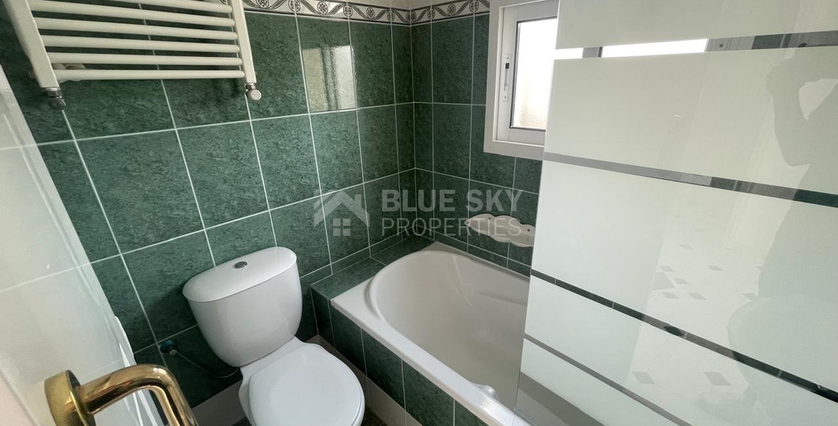 Spacious Konia Ground Floor Home With Sea View for rent