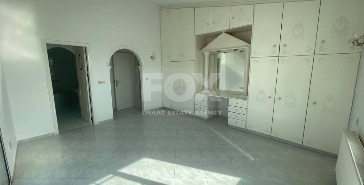 Spacious Konia Ground Floor Home With Sea View for rent