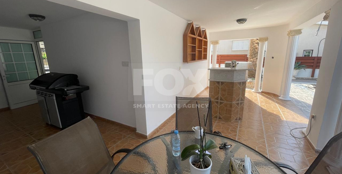 Spacious Konia Ground Floor Home With Sea View for rent