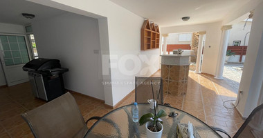 Spacious Konia Ground Floor Home With Sea View for rent