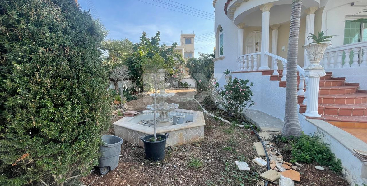 Spacious Konia Ground Floor Home With Sea View for rent