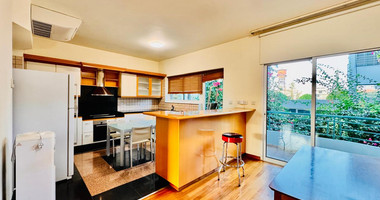 For Rent - Stylish three-Bedroom Apartment in the Heart of the Historical Center