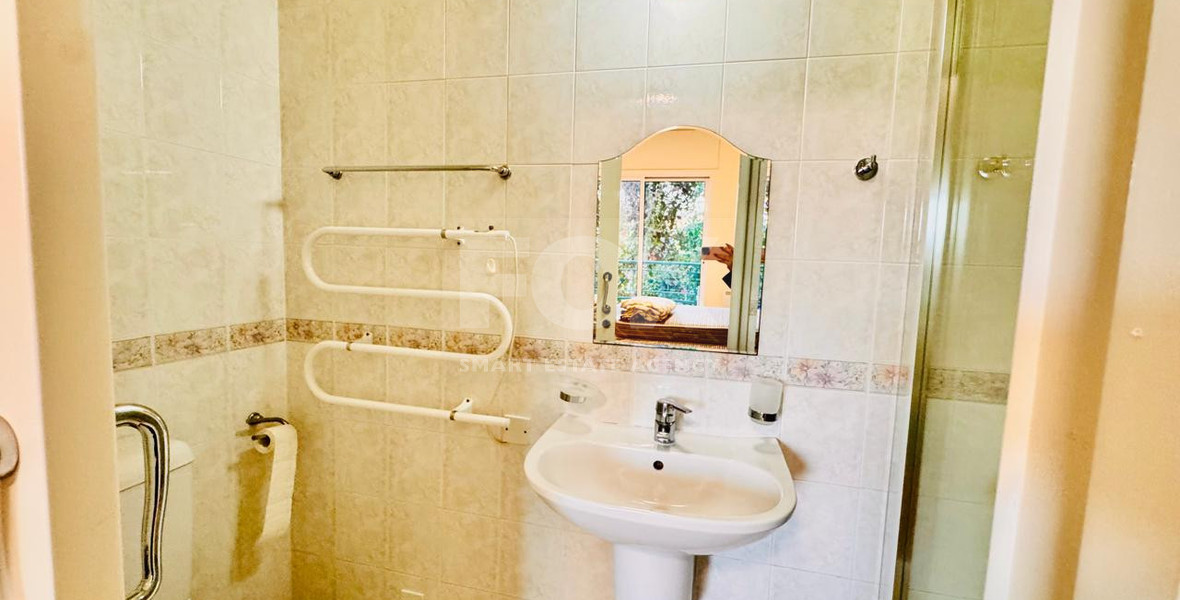 For Rent - Stylish three-Bedroom Apartment in the Heart of the Historical Center