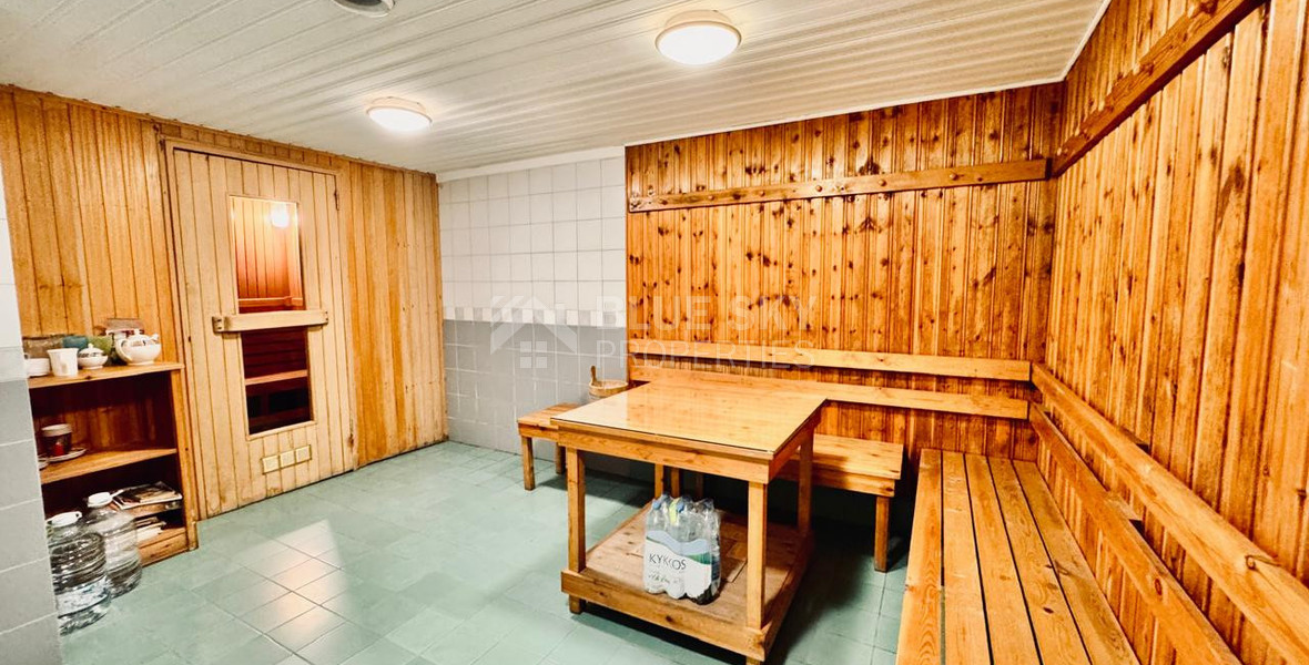 For Rent - Stylish three-Bedroom Apartment in the Heart of the Historical Center