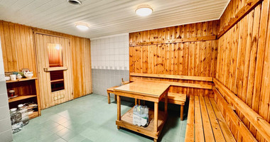 For Rent - Stylish three-Bedroom Apartment in the Heart of the Historical Center