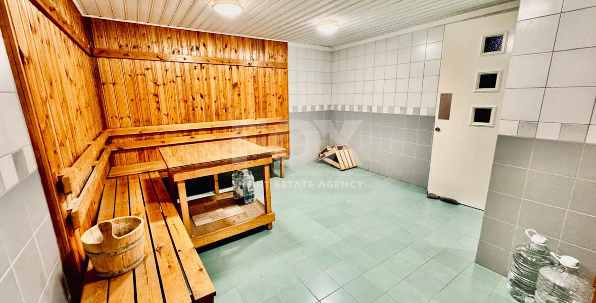 For Rent - Stylish three-Bedroom Apartment in the Heart of the Historical Center