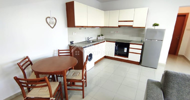 For sale Modern one bedroom Apartment with Covered Parking & Title Deed – Universal, Paphos
