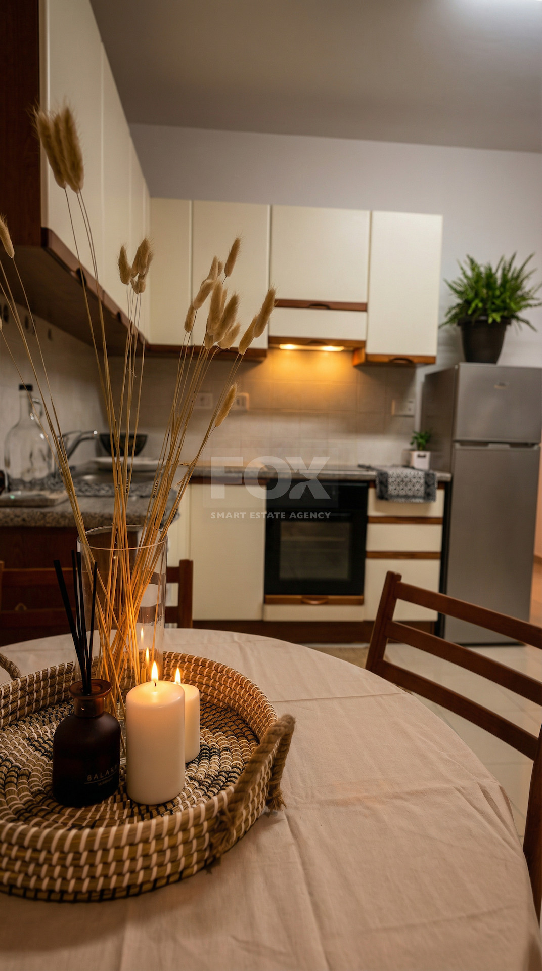 For sale Modern one bedroom Apartment with Covered Parking & Title Deed – Universal, Paphos