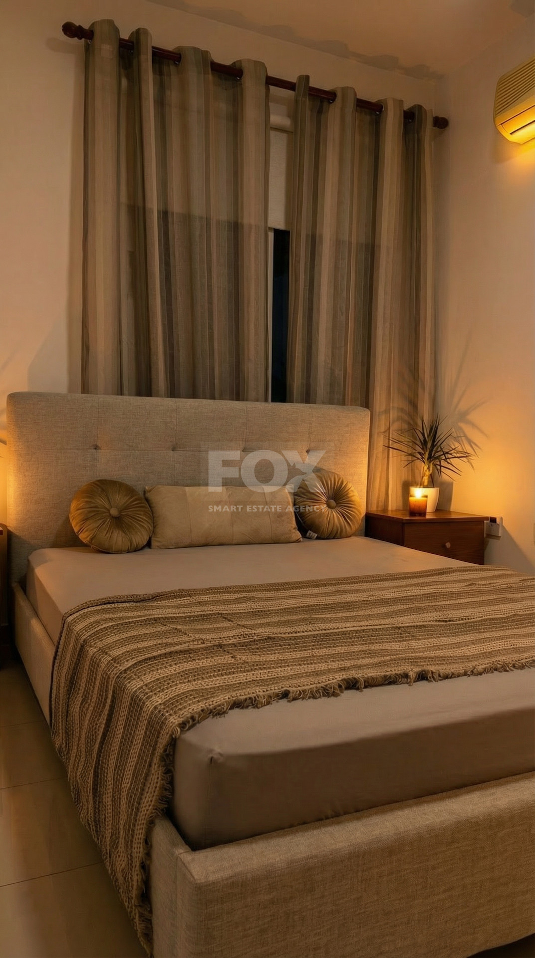 For sale Modern one bedroom Apartment with Covered Parking & Title Deed – Universal, Paphos