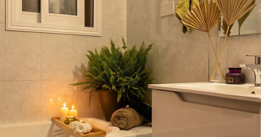 For sale Spacious two Bedroom Apartment with Large Veranda & Title Deed – Universal, Paphos