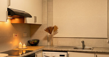 For sale Spacious two Bedroom Apartment with Large Veranda & Title Deed – Universal, Paphos