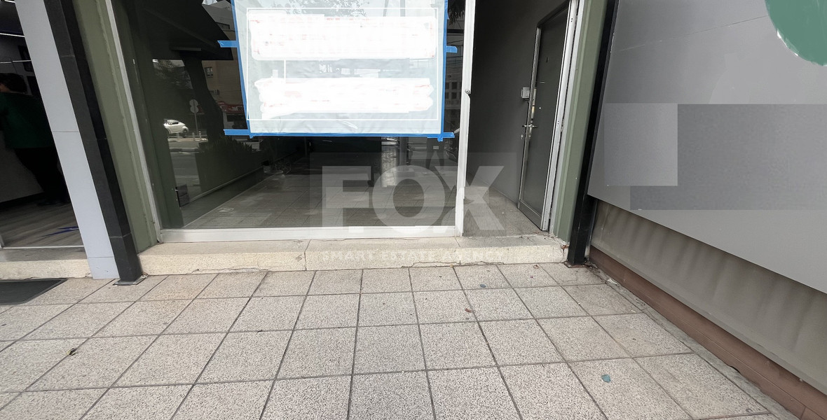 For Rent Cozy Shop on Top Spot on Makariou with Parking