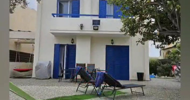 Modern Seafront Three Bedroom Villa in Chlorakas For Sale