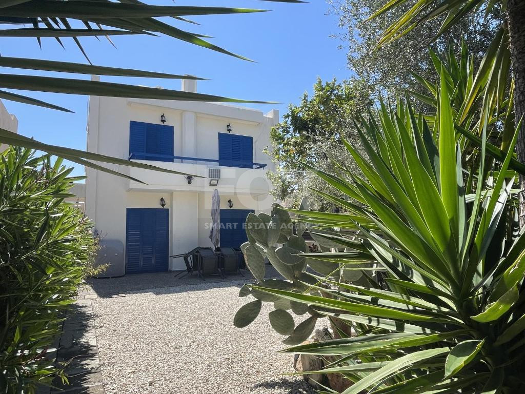 Modern Seafront Three Bedroom Villa in Chlorakas For Sale