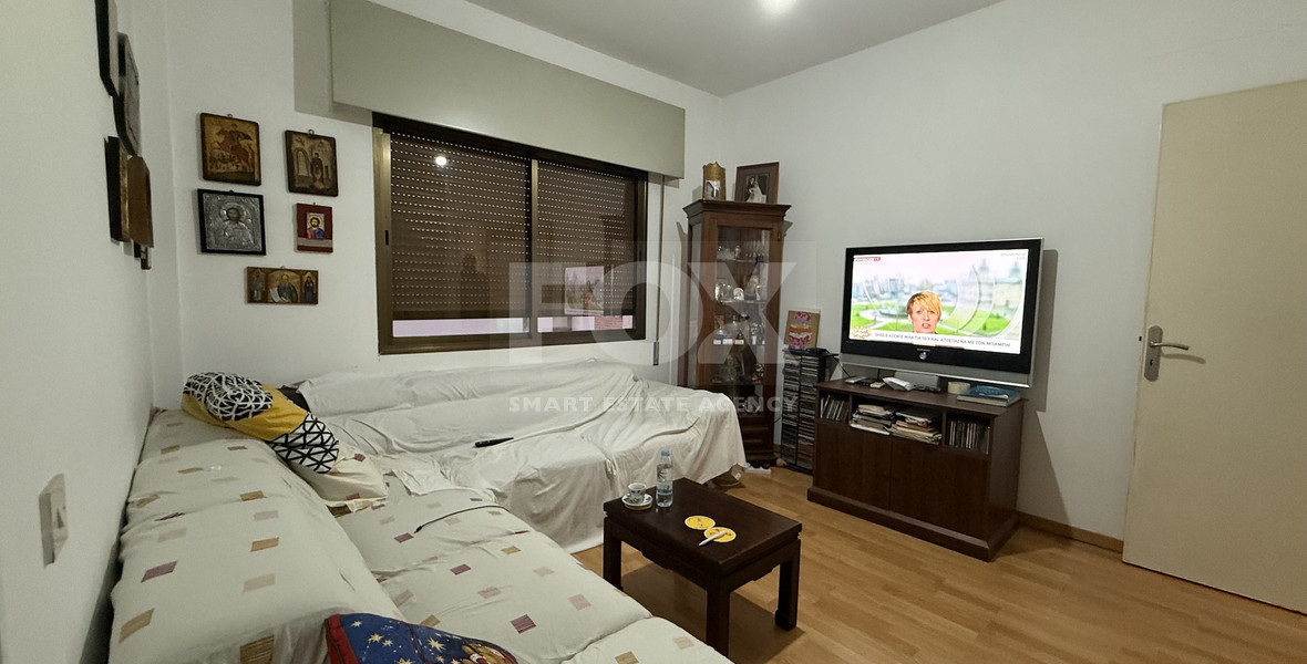 FOR SALE UPPER LEVEL THREE BEDROOM APARTMENT  WITH GARAGE, IN OMONOIA AVENUE OPPOSITE GREEN AREA
