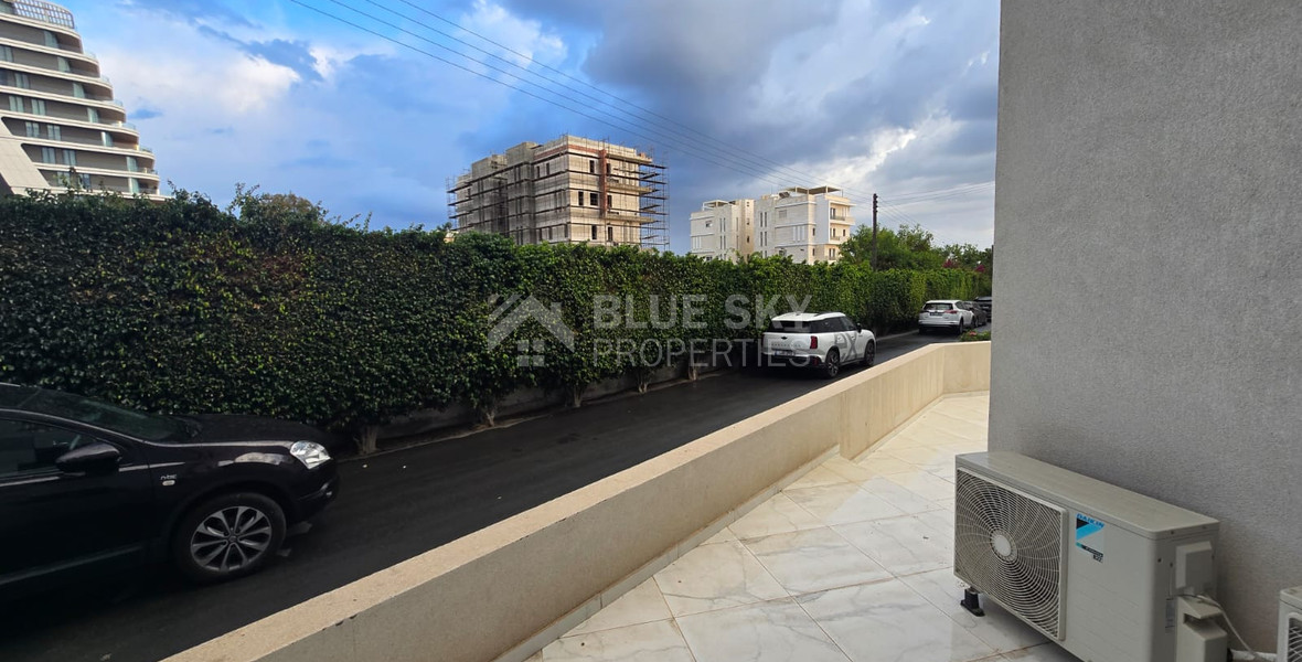 Spacious Furnished Apartment in Agios Tychon Tourist Area For Rent