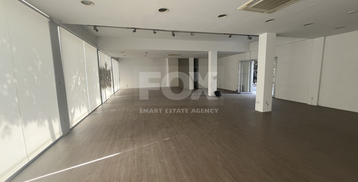 For Rent 600m2 Shop with Huge Parking Lot on Top Spot on Makariou