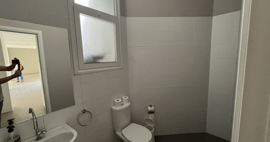 For Rent 600m2 Shop with Huge Parking Lot on Top Spot on Makariou