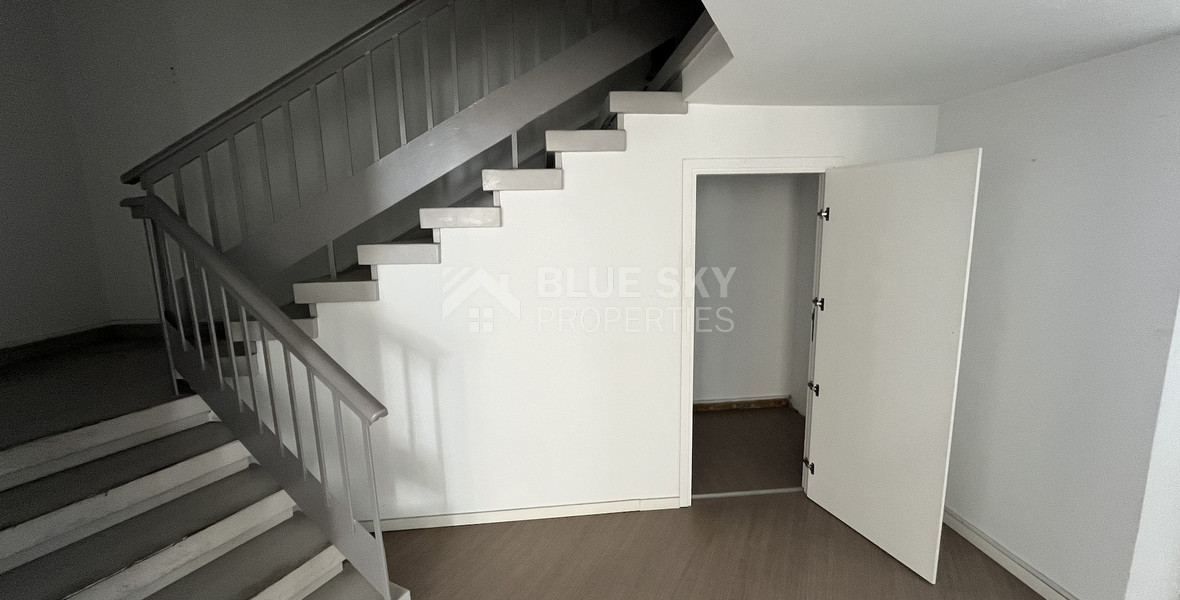 For Rent 600m2 Shop with Huge Parking Lot on Top Spot on Makariou