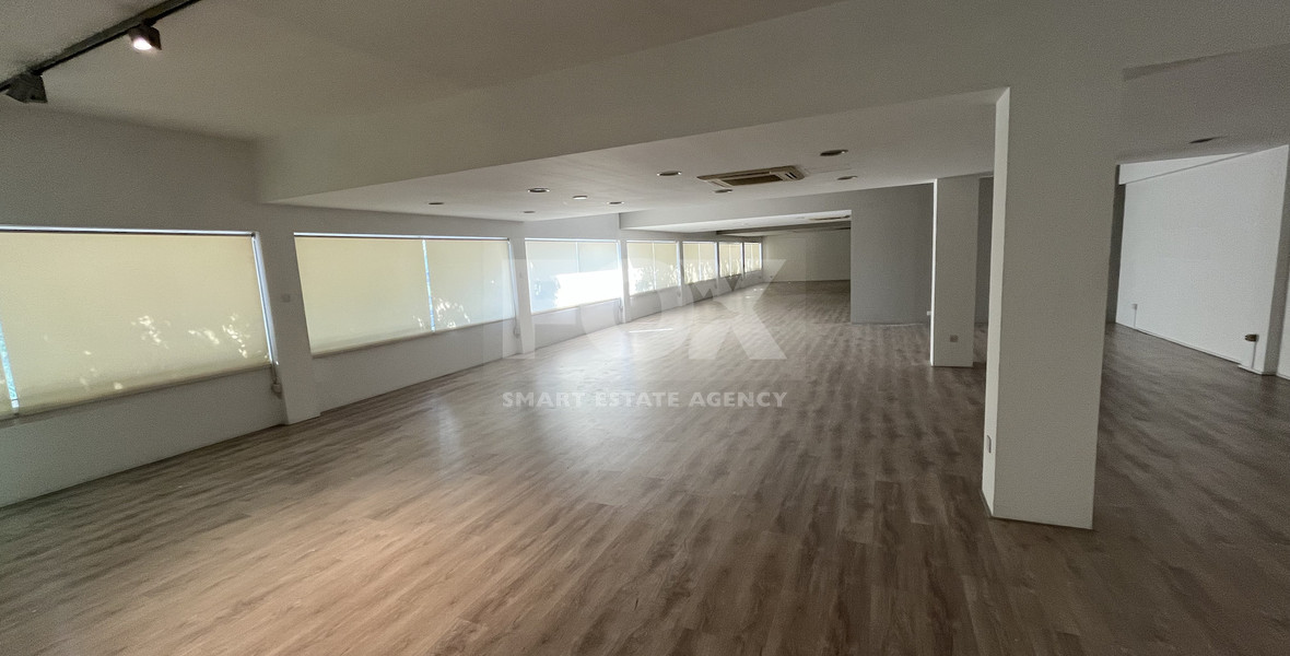 For Rent 600m2 Shop with Huge Parking Lot on Top Spot on Makariou
