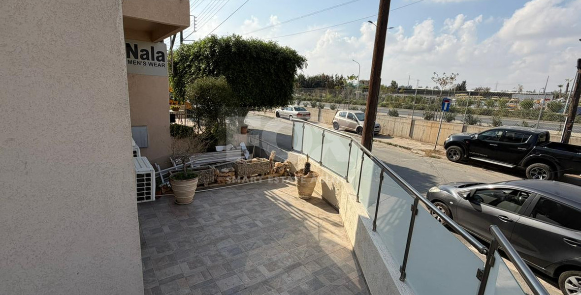 Modern One Bedroom Ground Floor Unfurnished Apartment in Kato Polemidia