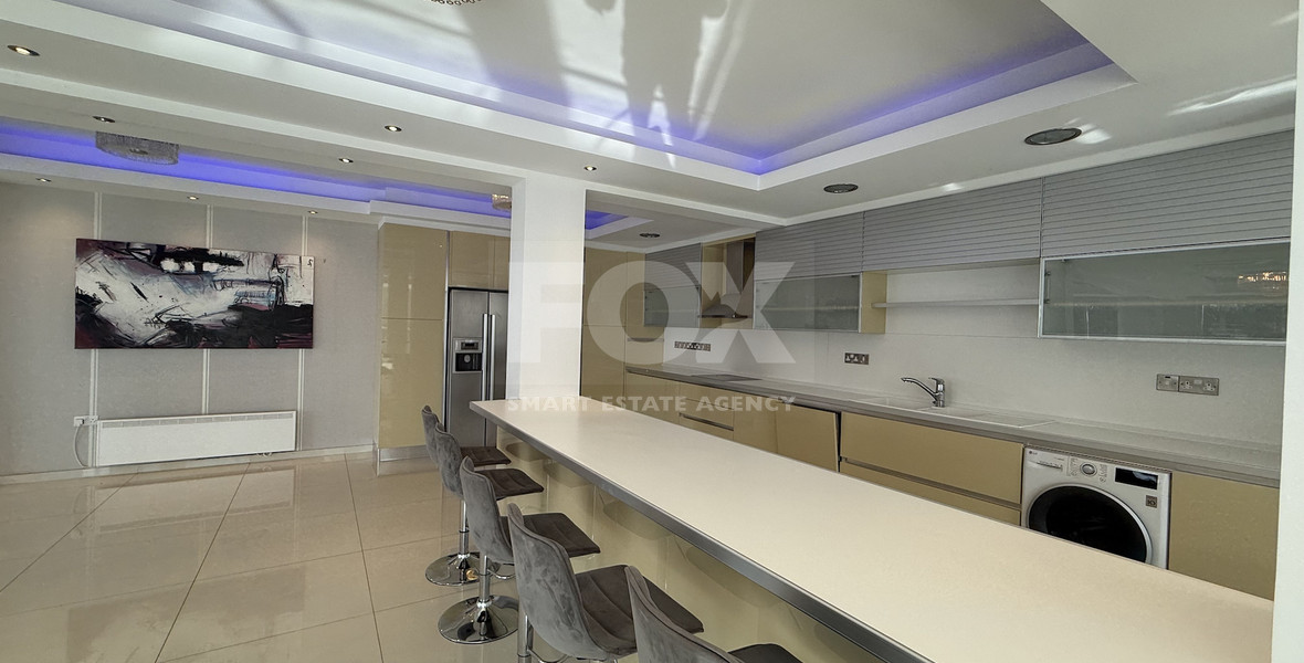 FOR RENT SIX BEDROOM PENTHOUSE OPPOSITE THE SEA IN GATED COMPLEX WITH SWIMMING POOL AND TENNIS COURT.