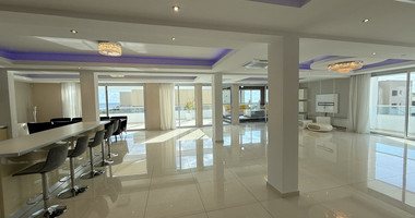 FOR RENT SIX BEDROOM PENTHOUSE OPPOSITE THE SEA IN GATED COMPLEX WITH SWIMMING POOL AND TENNIS COURT.