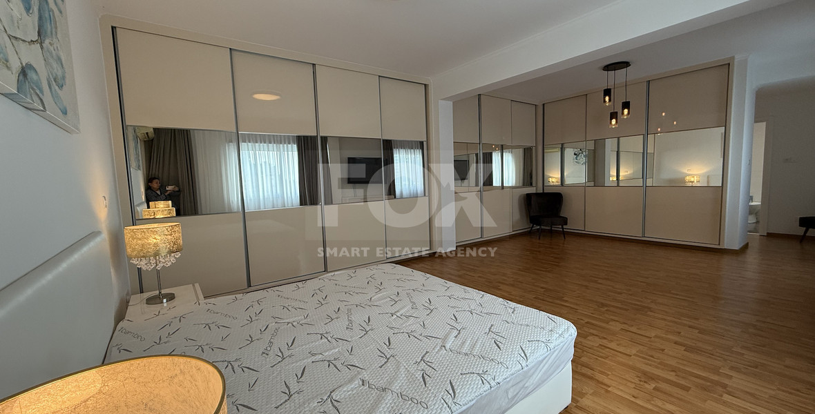 FOR RENT SIX BEDROOM PENTHOUSE OPPOSITE THE SEA IN GATED COMPLEX WITH SWIMMING POOL AND TENNIS COURT.