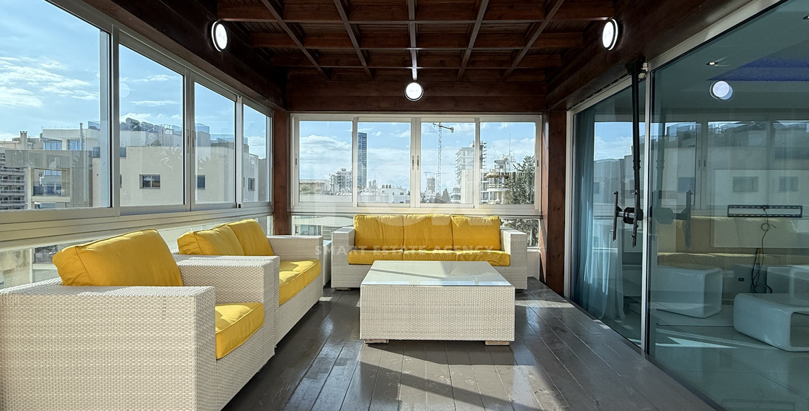 FOR RENT SIX BEDROOM PENTHOUSE OPPOSITE THE SEA IN GATED COMPLEX WITH SWIMMING POOL AND TENNIS COURT.