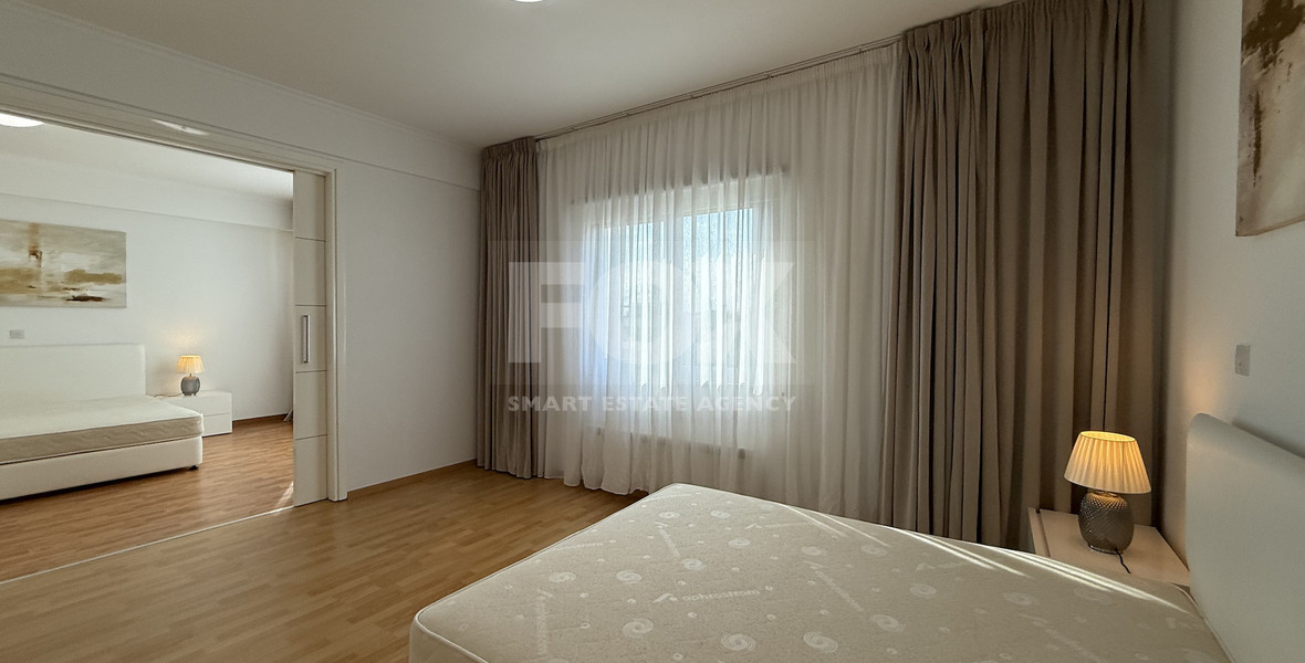 FOR RENT SIX BEDROOM PENTHOUSE OPPOSITE THE SEA IN GATED COMPLEX WITH SWIMMING POOL AND TENNIS COURT.