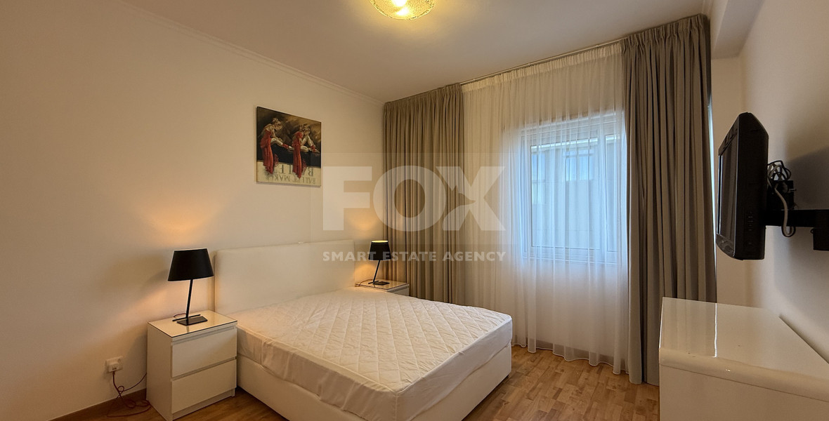 FOR RENT SIX BEDROOM PENTHOUSE OPPOSITE THE SEA IN GATED COMPLEX WITH SWIMMING POOL AND TENNIS COURT.