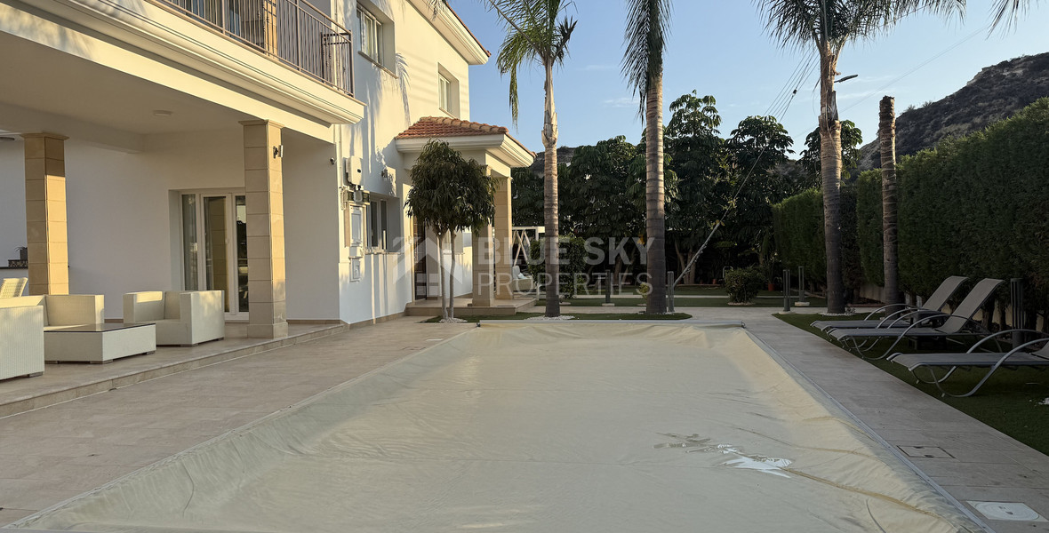 FOR RENT FURNISHED FIVE BEDROOM VILLA IN AGIOS TYCHONAS WITH ALL EN SUITE BEDROOMS , LARGE GARDEN, SWIMMING POOL