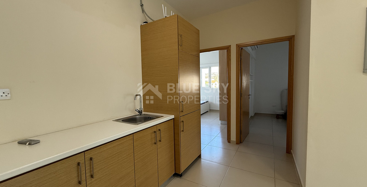 FOR RENT FURNISHED FIVE BEDROOM VILLA IN AGIOS TYCHONAS WITH ALL EN SUITE BEDROOMS , LARGE GARDEN, SWIMMING POOL