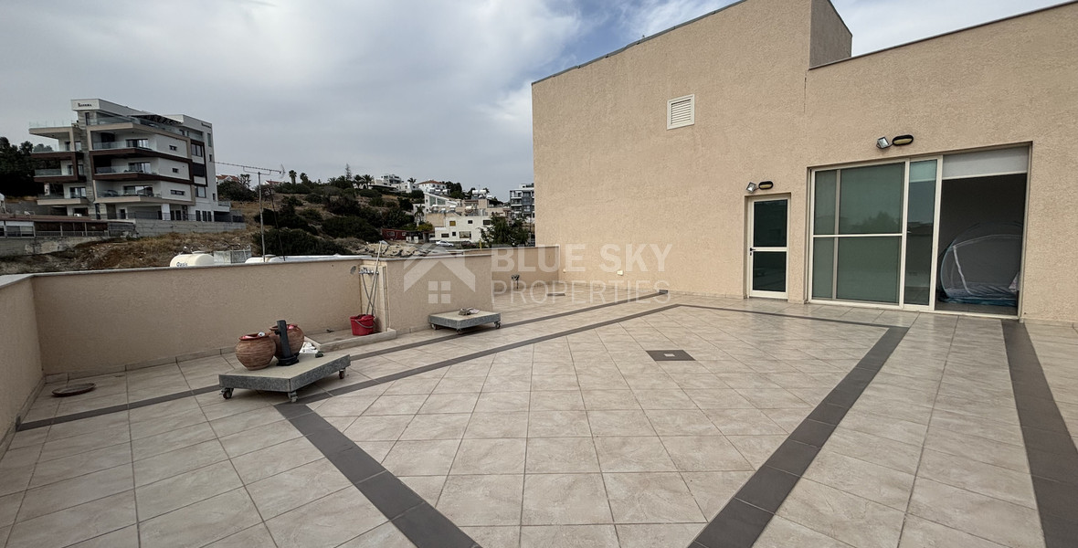Spacious Three Bedroom Top Floor Apartment for rent in Agios Athanasios