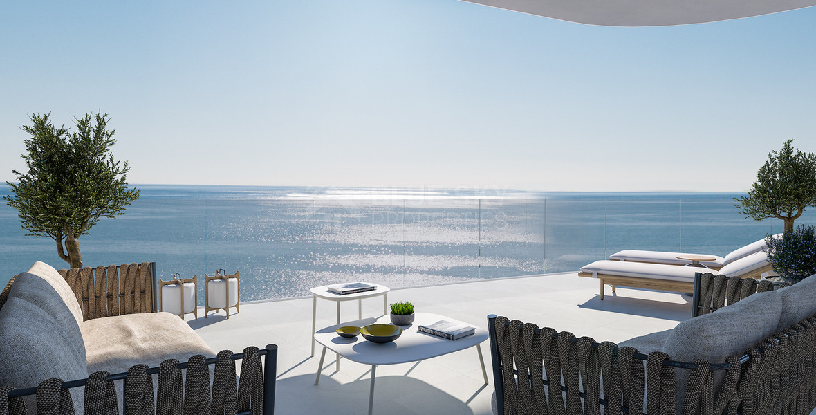 Elegant Seafront Living in Limassol – Spacious Four-Bedroom Residence for sale close to Limassol Marina