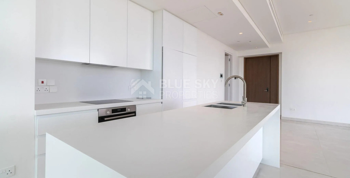 Elegant Seafront Living in Limassol – Spacious Three-Bedroom Residence plus maid room for sale close to Limassol Marina