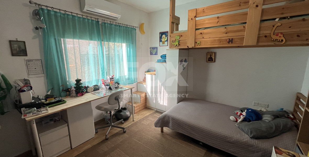 For Sale Spacious House in Episkopi with Nice Garden