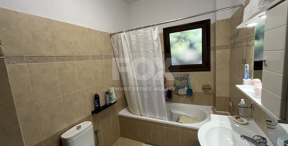 For Sale Spacious House in Episkopi with Nice Garden