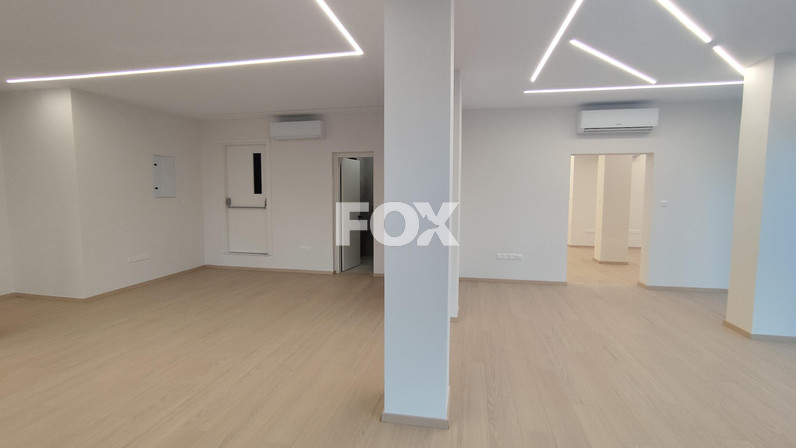 Торговая площадь 250 м² в аренду в Apostolos Andreas, Limassol, Cyprus