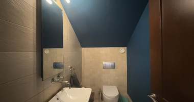 FOR RENT DETACHED FOUR BEDROOM HOUSE WITH SEPARATE OFFICE IN KATO POLEMIDIA OFFERING LANDSCAPED GARDEN AND SWIMMING POOL.