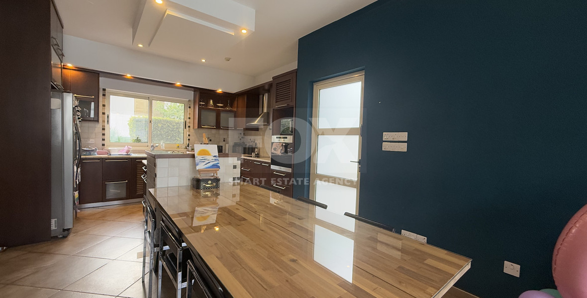 FOR RENT DETACHED FOUR BEDROOM HOUSE WITH SEPARATE OFFICE IN KATO POLEMIDIA OFFERING LANDSCAPED GARDEN AND SWIMMING POOL.