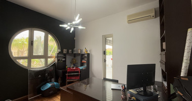 FOR RENT DETACHED FOUR BEDROOM HOUSE WITH SEPARATE OFFICE IN KATO POLEMIDIA OFFERING LANDSCAPED GARDEN AND SWIMMING POOL.