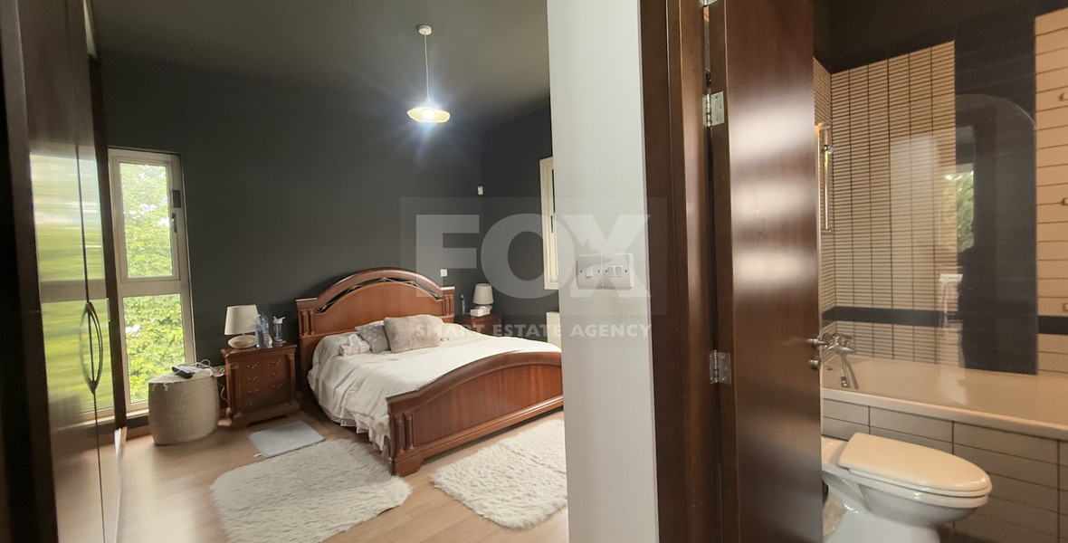 FOR RENT DETACHED FOUR BEDROOM HOUSE WITH SEPARATE OFFICE IN KATO POLEMIDIA OFFERING LANDSCAPED GARDEN AND SWIMMING POOL.