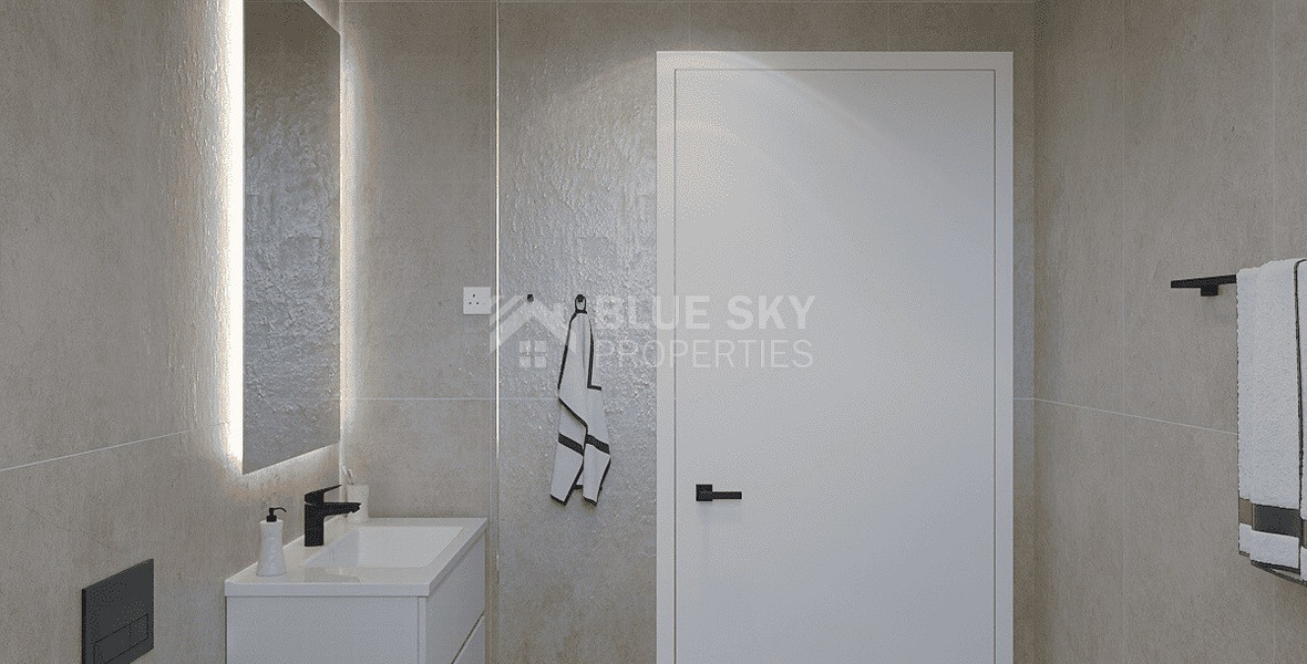 Luxurious Top-Floor 3-Bedroom Apartment with Roof Garden in Kapsalos